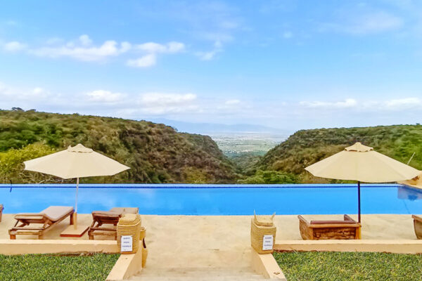 AFRICA SAFARI MANYARA ESCARPMENT 1